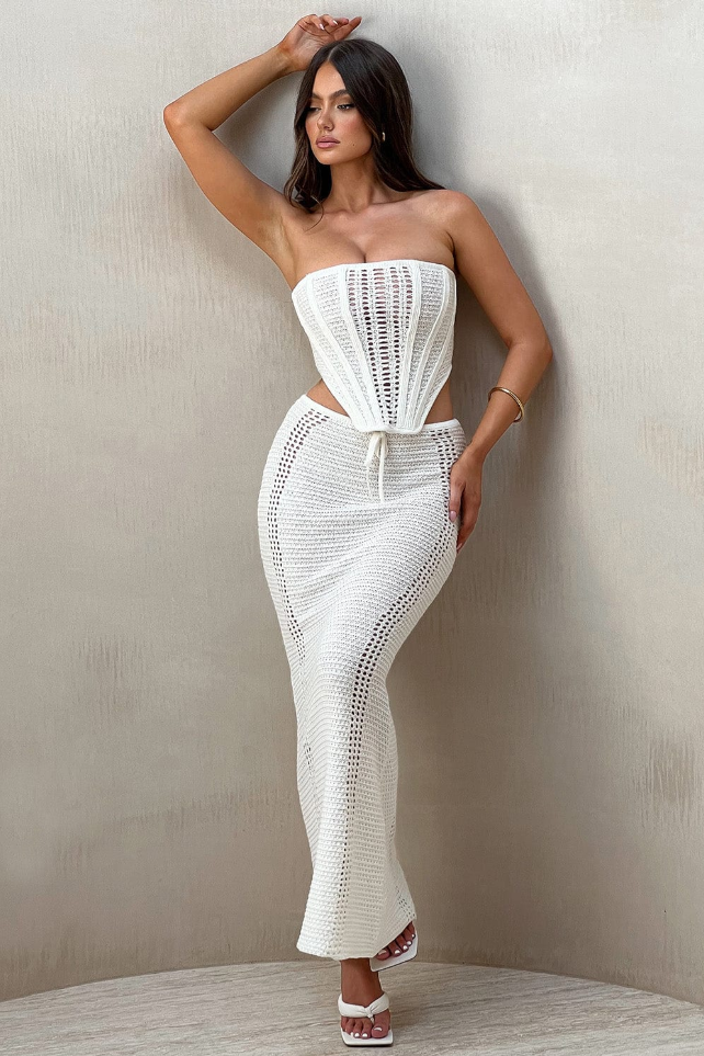 MONIQUE · CONJUNTO DE CROCHÉ CON ESPALDA CRUZADA Y FALDA MAXI