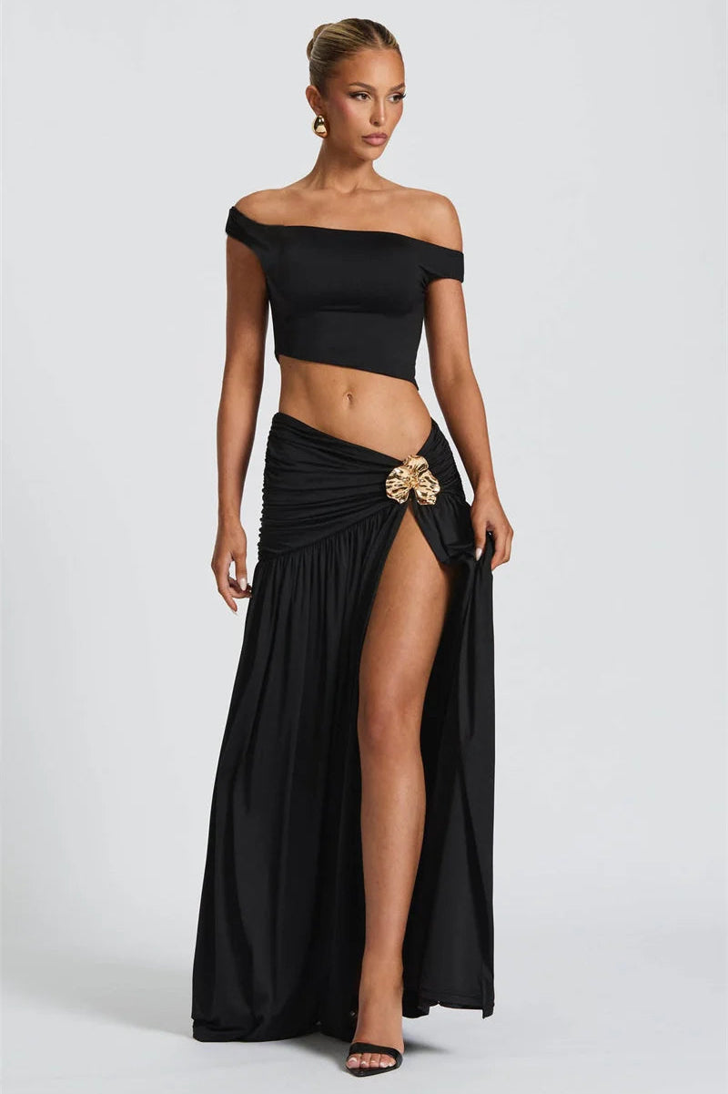 Conjunto negro DIONE de top bardot y falda larga con abertura lateral de Malibu Barcelona