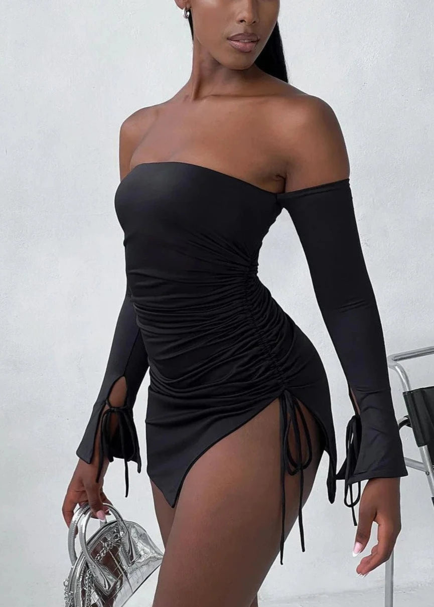 MARLENE · VESTIDO MINI CON MANGAS LARGAS Y ABERTURA LATERAL AJUSTABLE