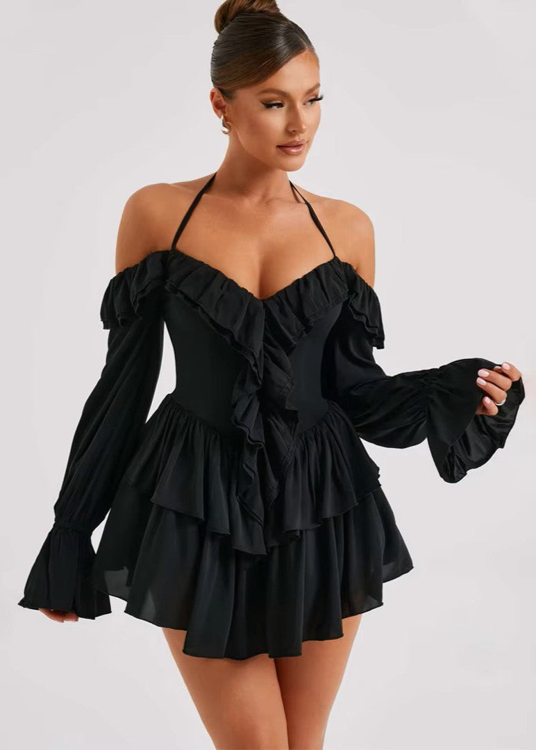 ATENEA · VESTIDO MINI CON ESCOTE EN V Y VOLANTES AL VUELO