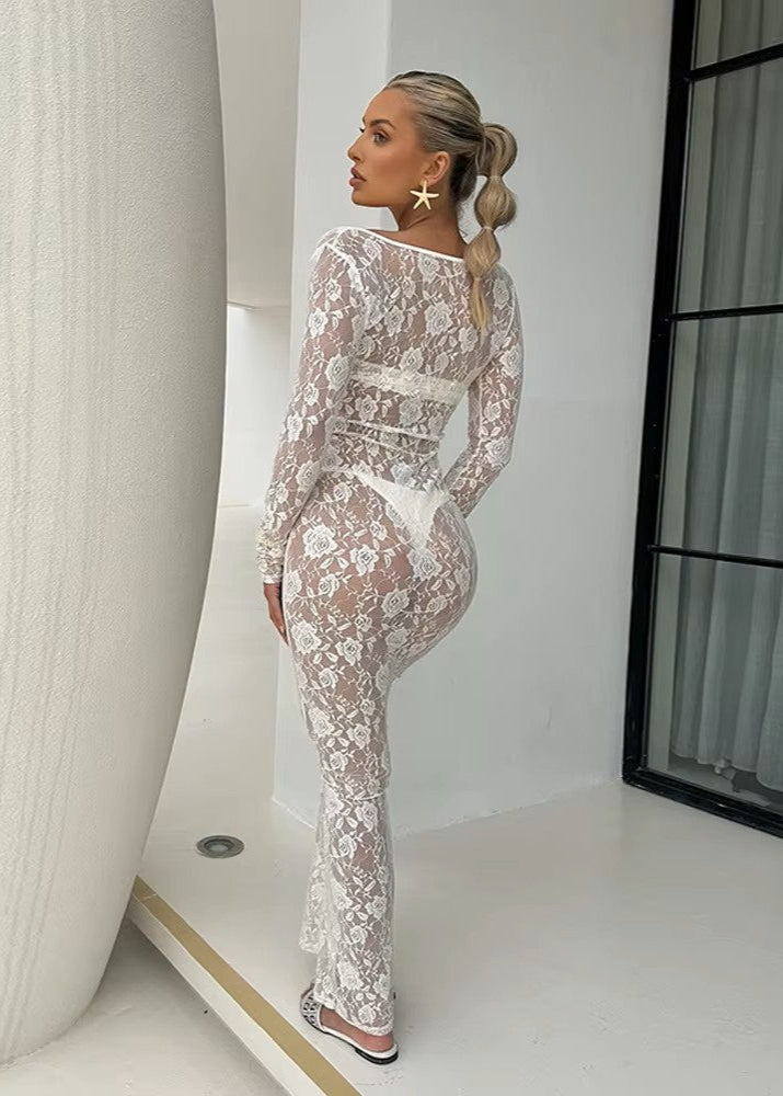 ALARA · VESTIDO MAXI DE ENCAJE CON ABERTURA FRONTAL Y MANGAS LARGAS