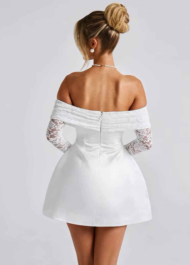 GAIA · VESTIDO MINI BARDOT CON MANGAS DE ENCAJE Y FALDA CON VUELO