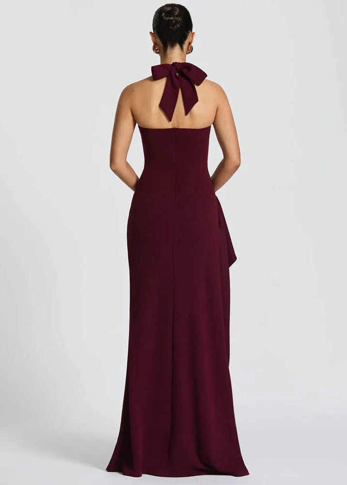 SABRINA · VESTIDO LARGO CON ESCOTE HALTER Y ABERTURA LATERAL